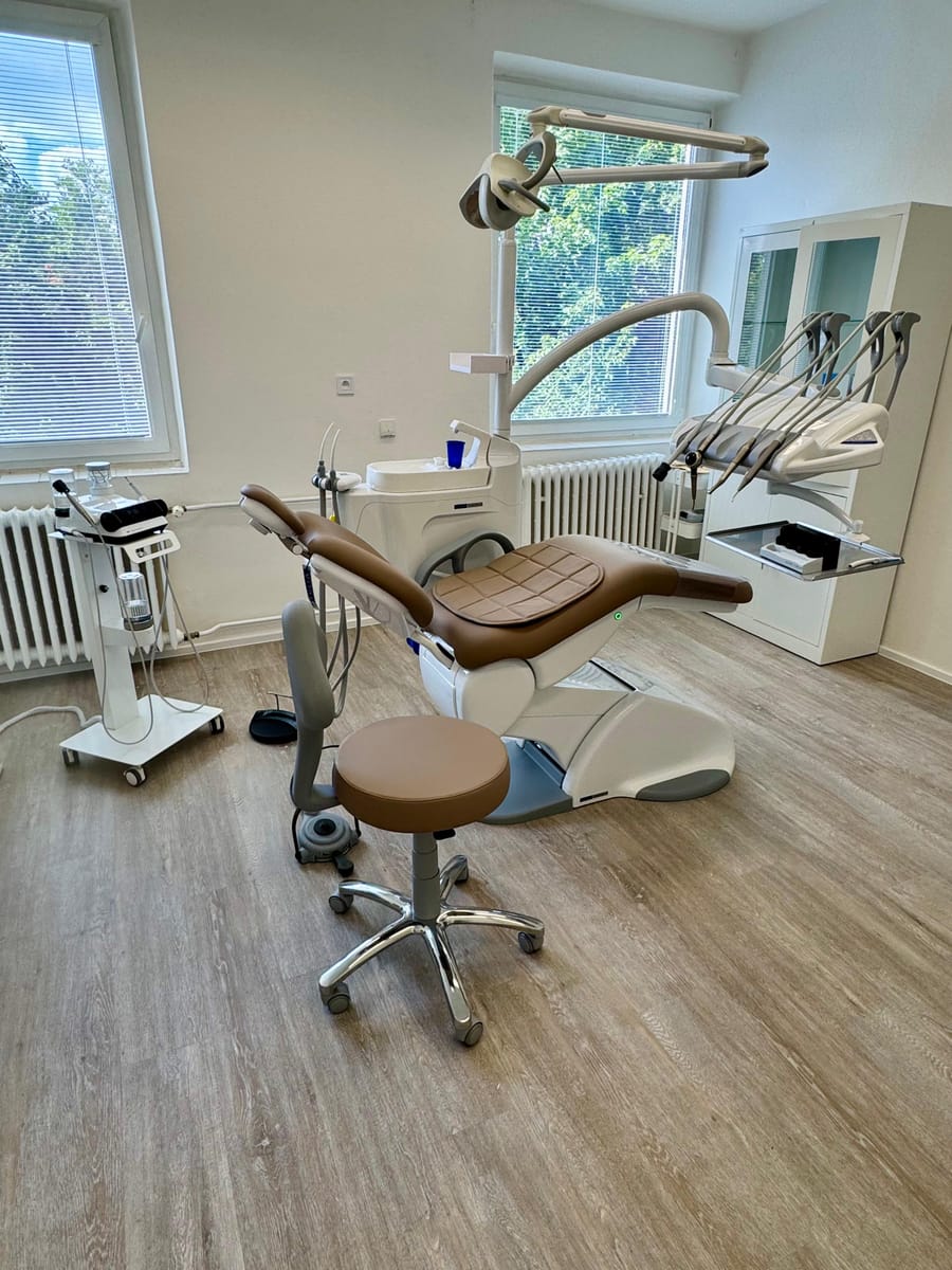 Křeslo ordinace dentální hygieny